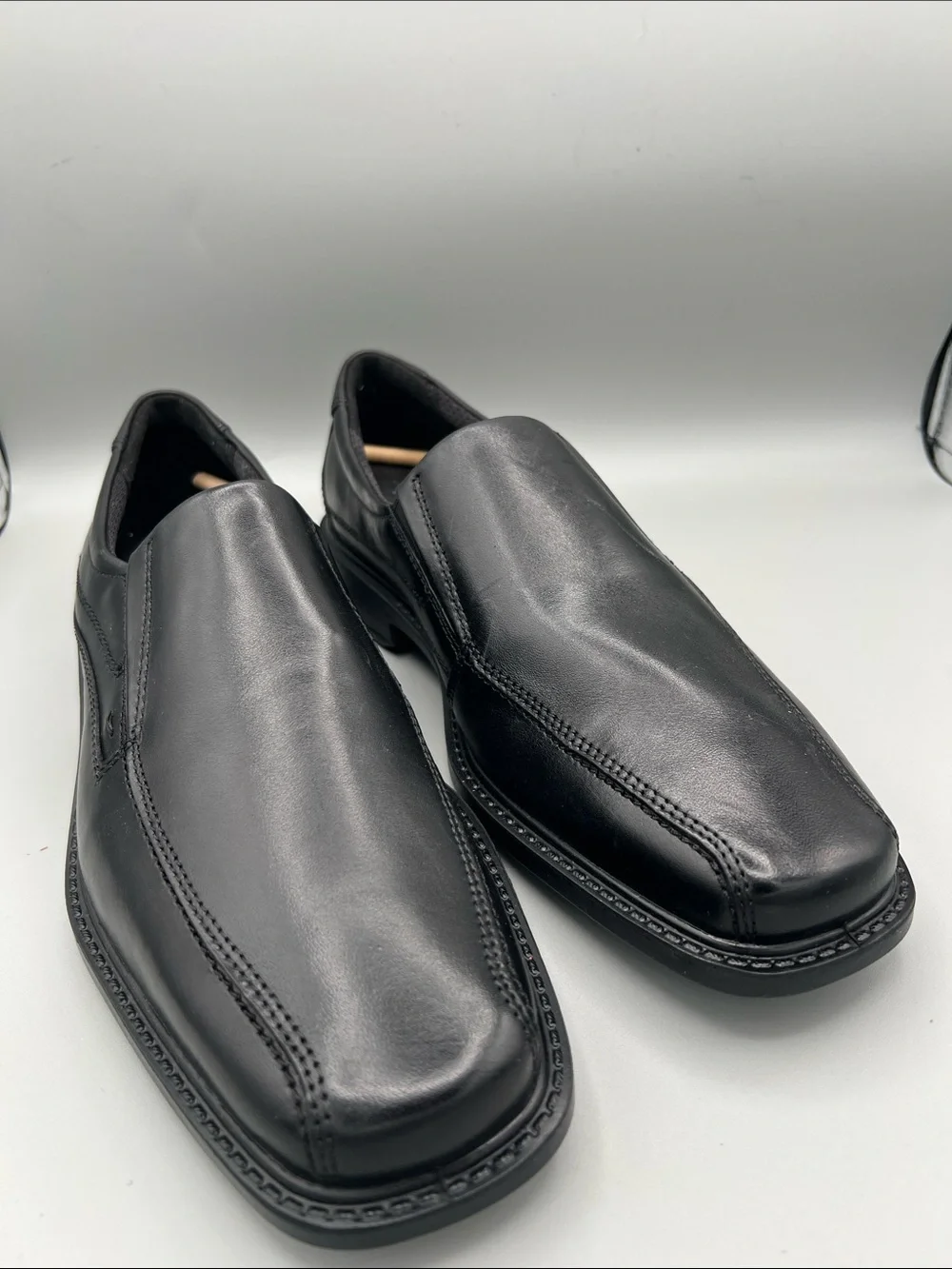 Ecco New Jersey Slip-On Loafers - Black